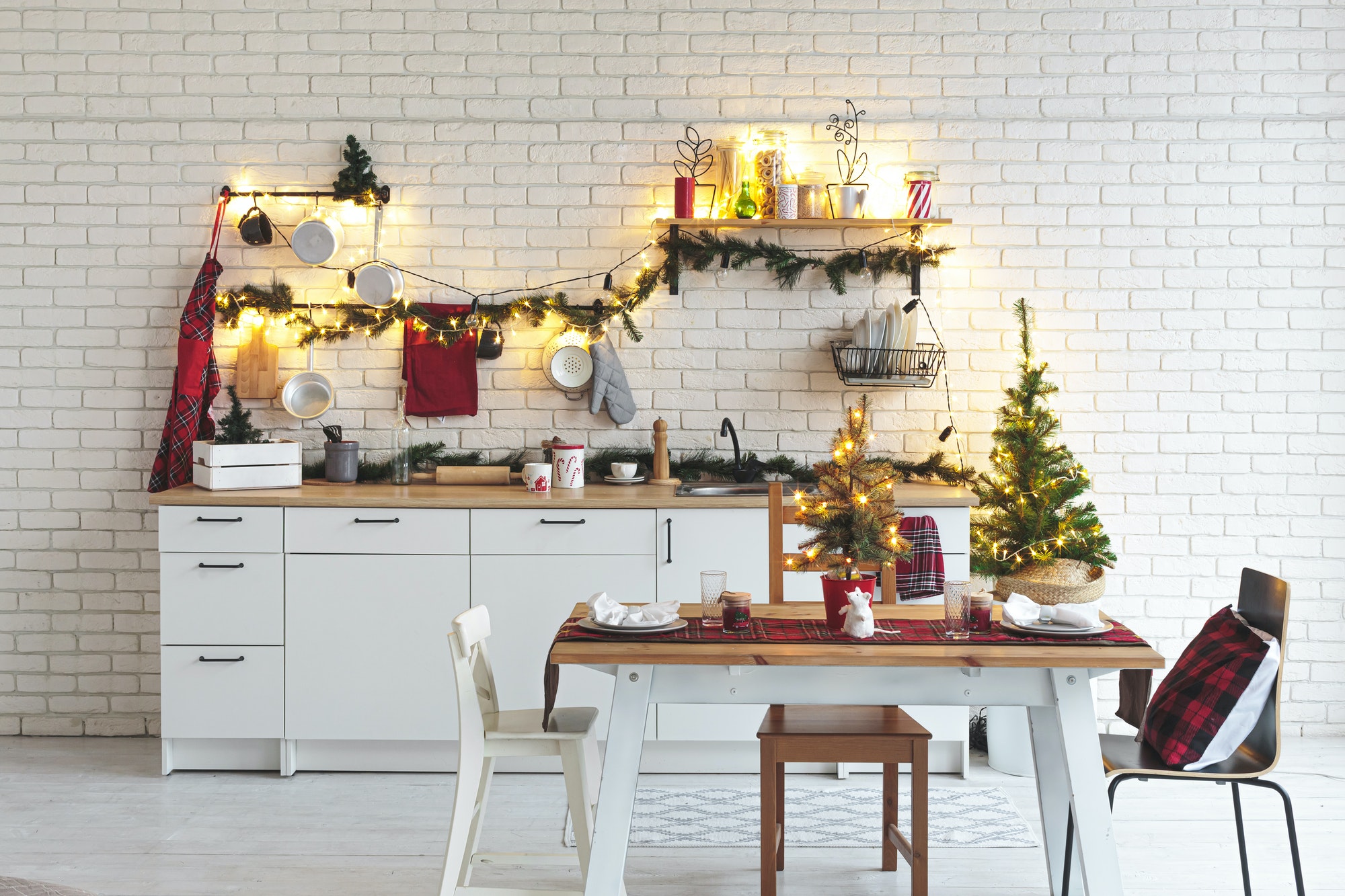 10 Easy Design Tips for Holidays | Fast Cabinet Doors